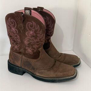 Ariat | ‘Fatbaby’ Brown Leather with Pink Details Cowboy Boots - Size Ladies 41